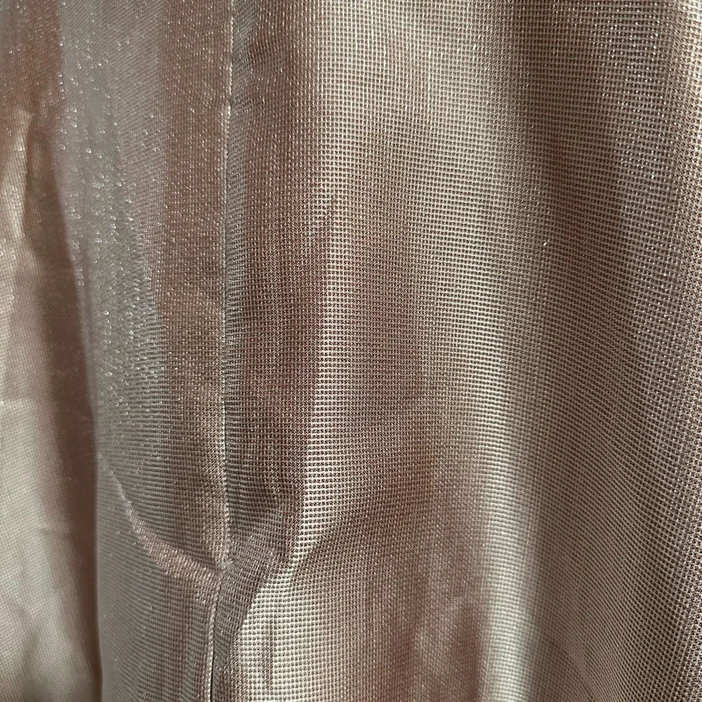 🆕 White Soieblue Shimmering Pink Champagne V neck Beaded sequins Evening Prom M - Picture 7 of 12